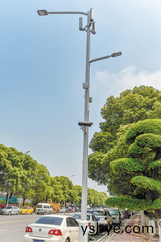 湖南首條“智慧炤明(ming)路”亮相長沙隆平(ping)高科技園